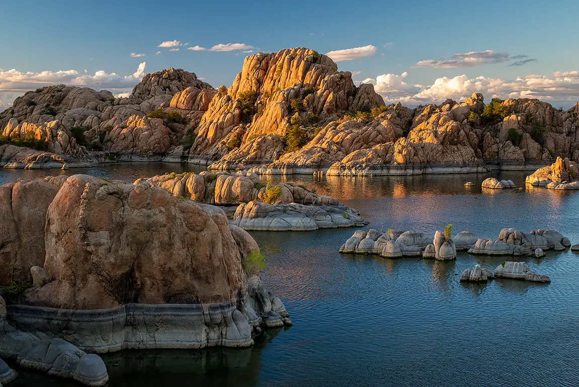 Sunset at watson lake, prescott, arizona, usa