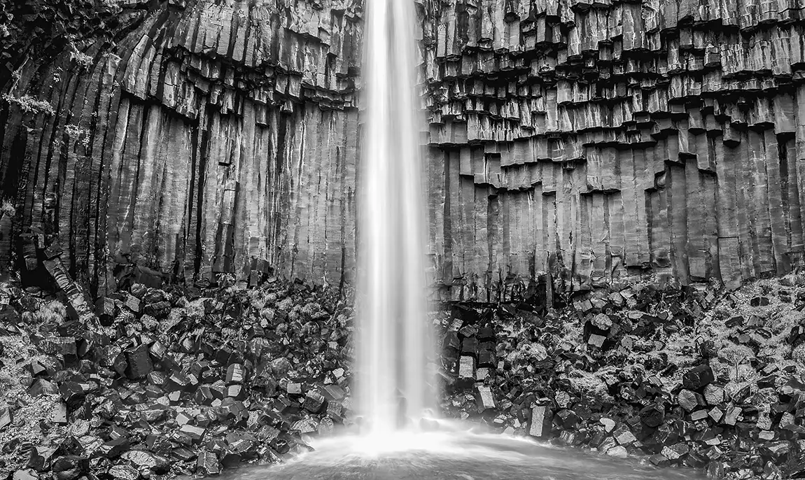 Svartifoss waterfall, vatnajokull national park, iceland