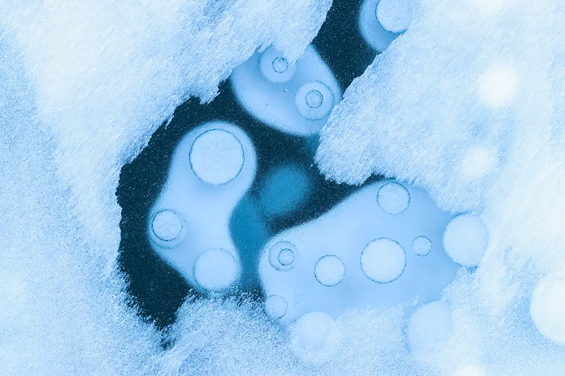 Bubble art abstract, abraham lake, alberta, canada