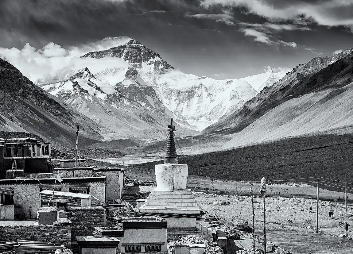 Mount everest from rongbuk monastery, rongbuk, shigatse prefecture, tibet