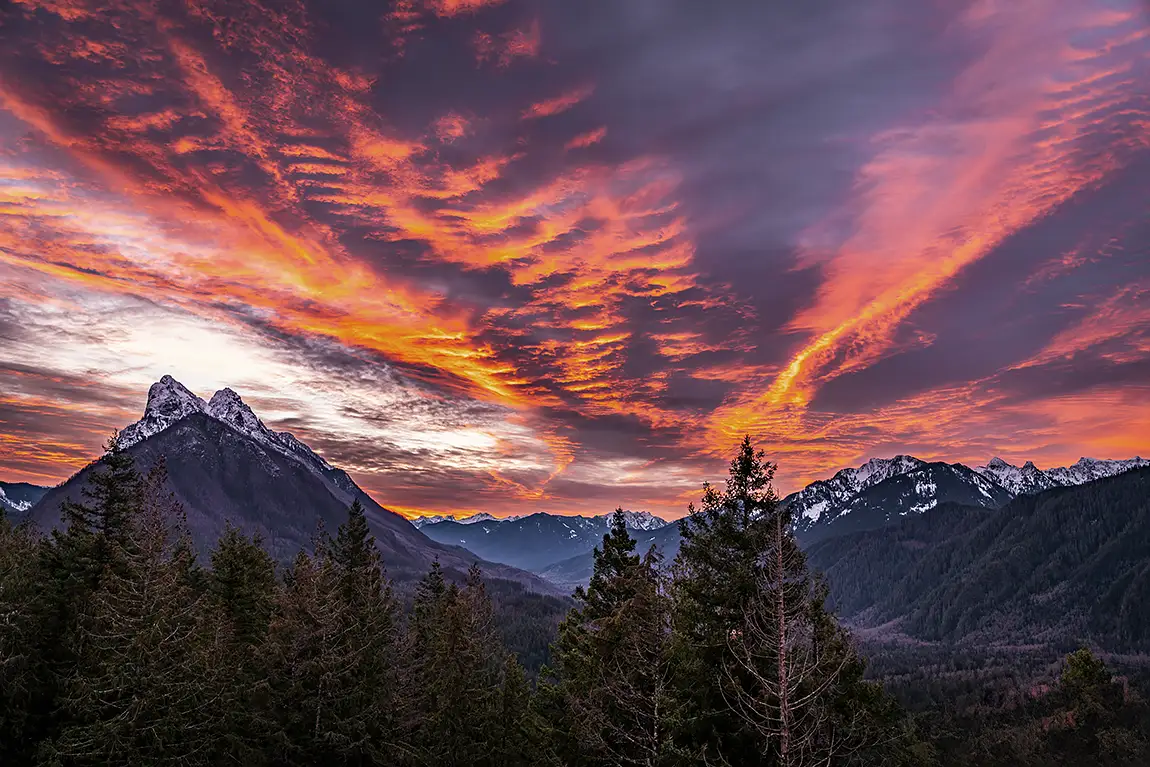 January sunrise in the cascades, heybrook lookout, index, washington, usa