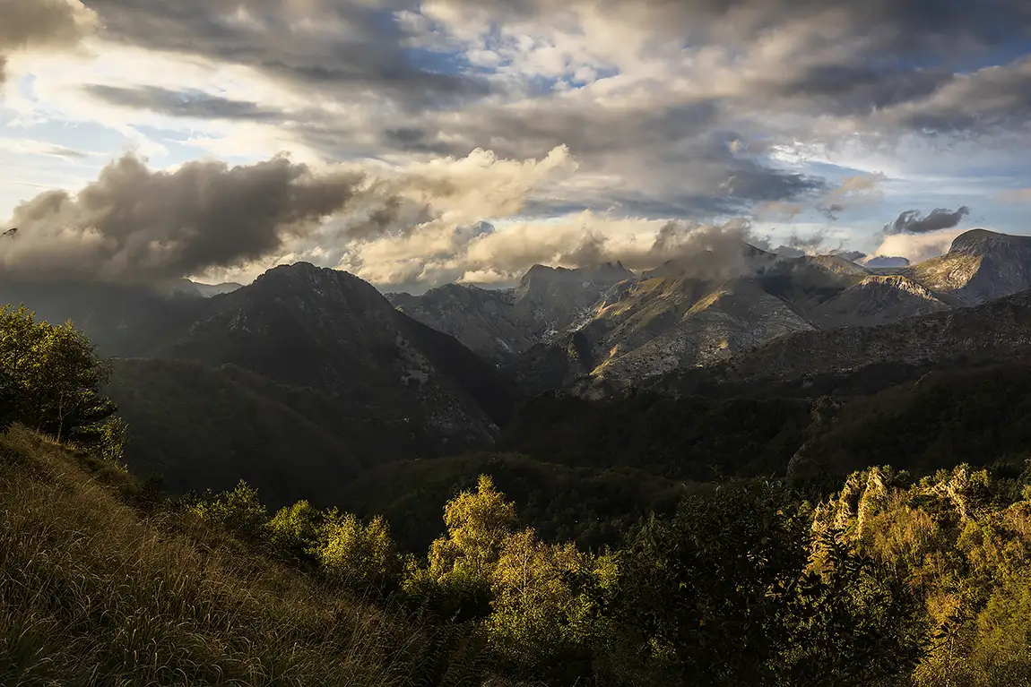The silent breath of mountains, passo croce, terrinca, lucca, italy