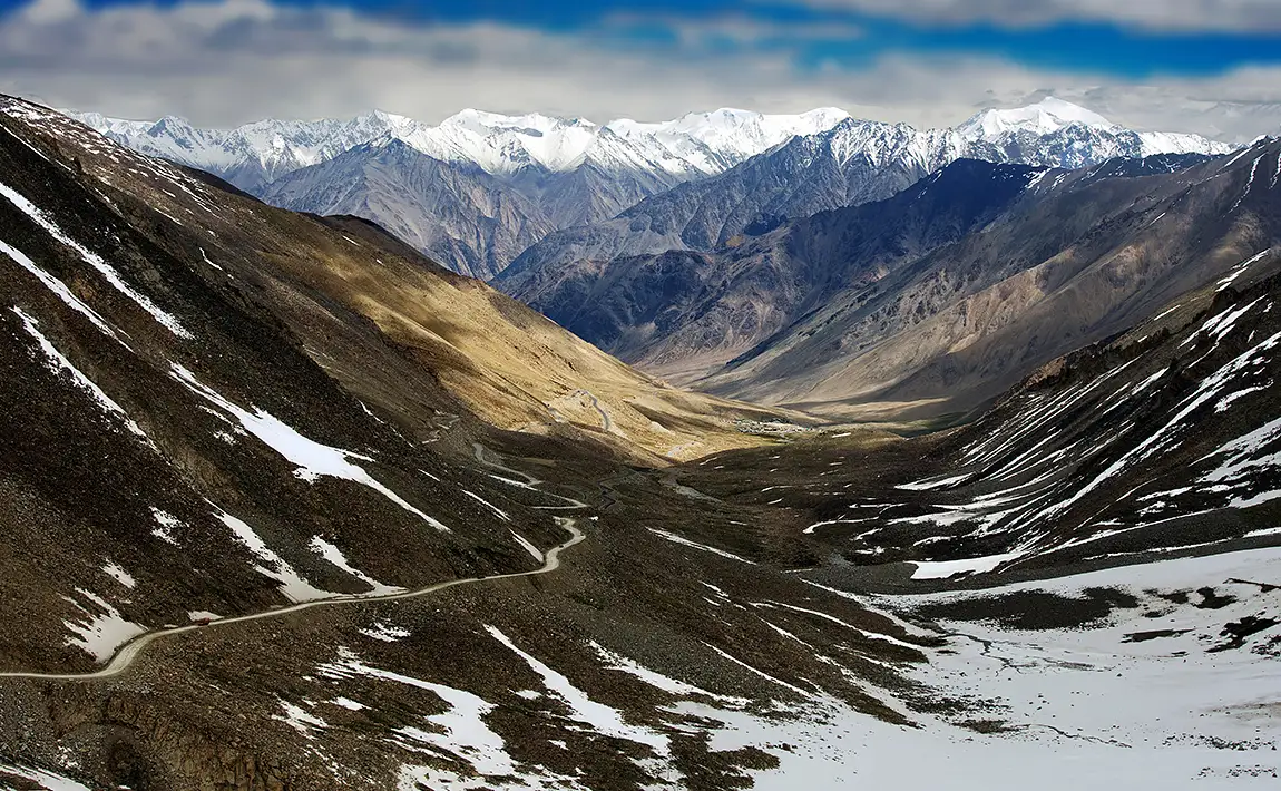 Khardung La Pass, Karakoram Mountain Range, Ladakh, India