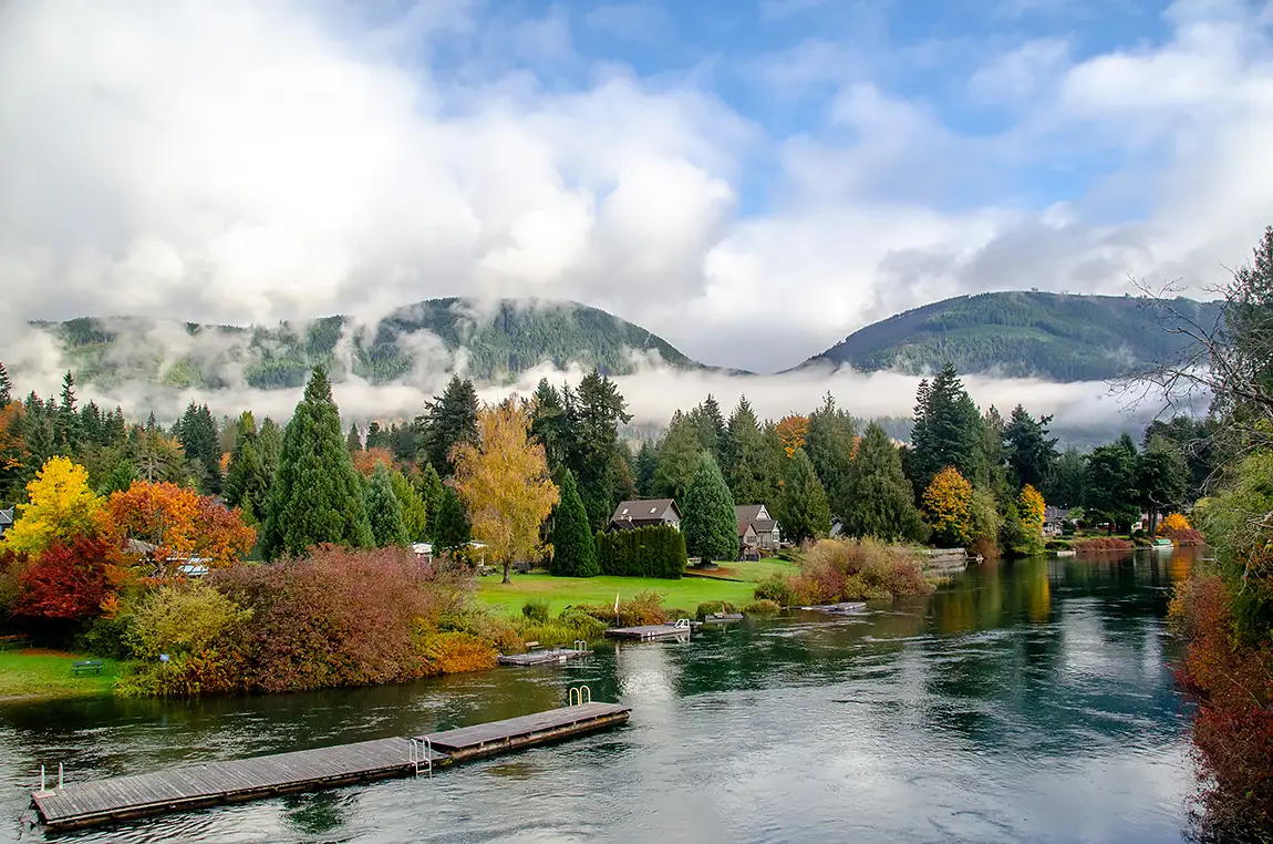 Autumnal Splendour, Lake Cowichan, Vancouver Island, British Columbia, Canada