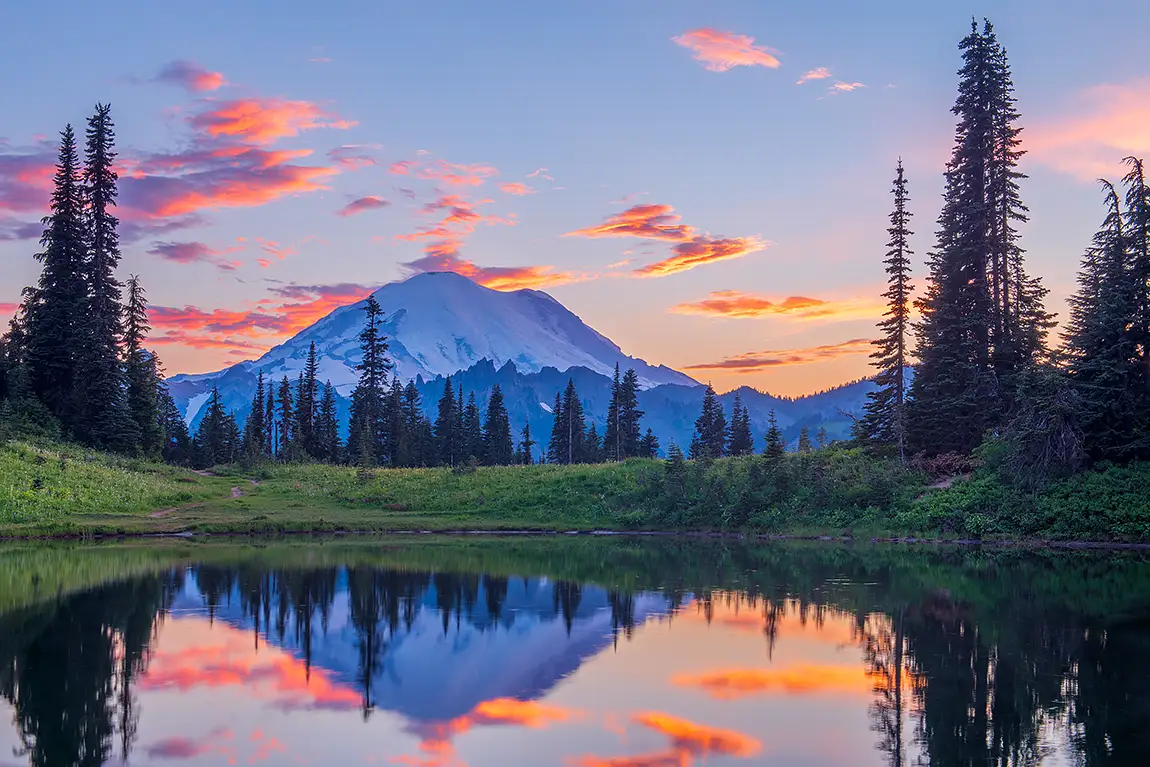 Tipsoo Lake Sunset, Mt Rainier National Park, Washington, USA