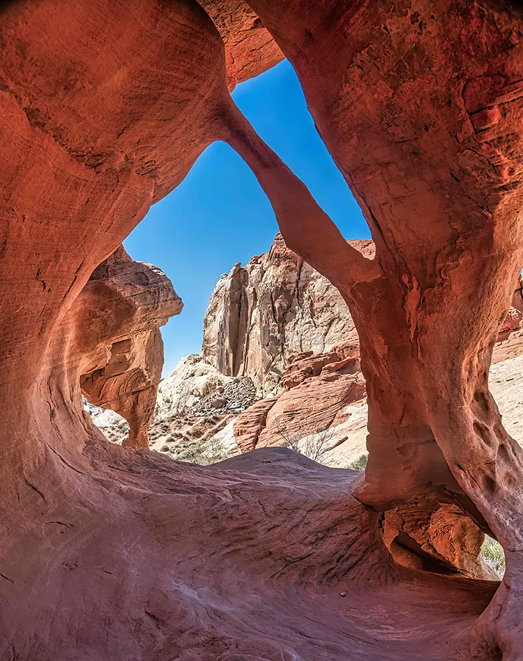 Desert Arches, Valley of Fire State Park, Nevada, USA