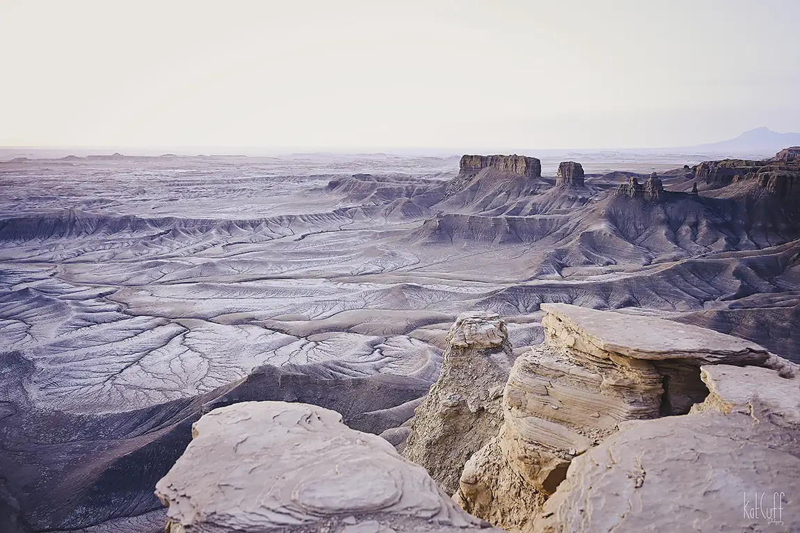 Moonscape Overlook, Badlands, Utah, USA