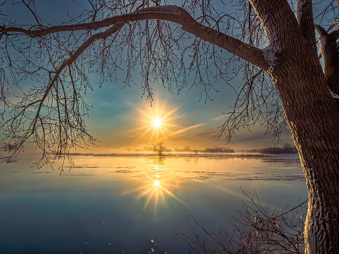 Striking Sunrise, PLage de l'Est, Montreal, Quebec, Canada