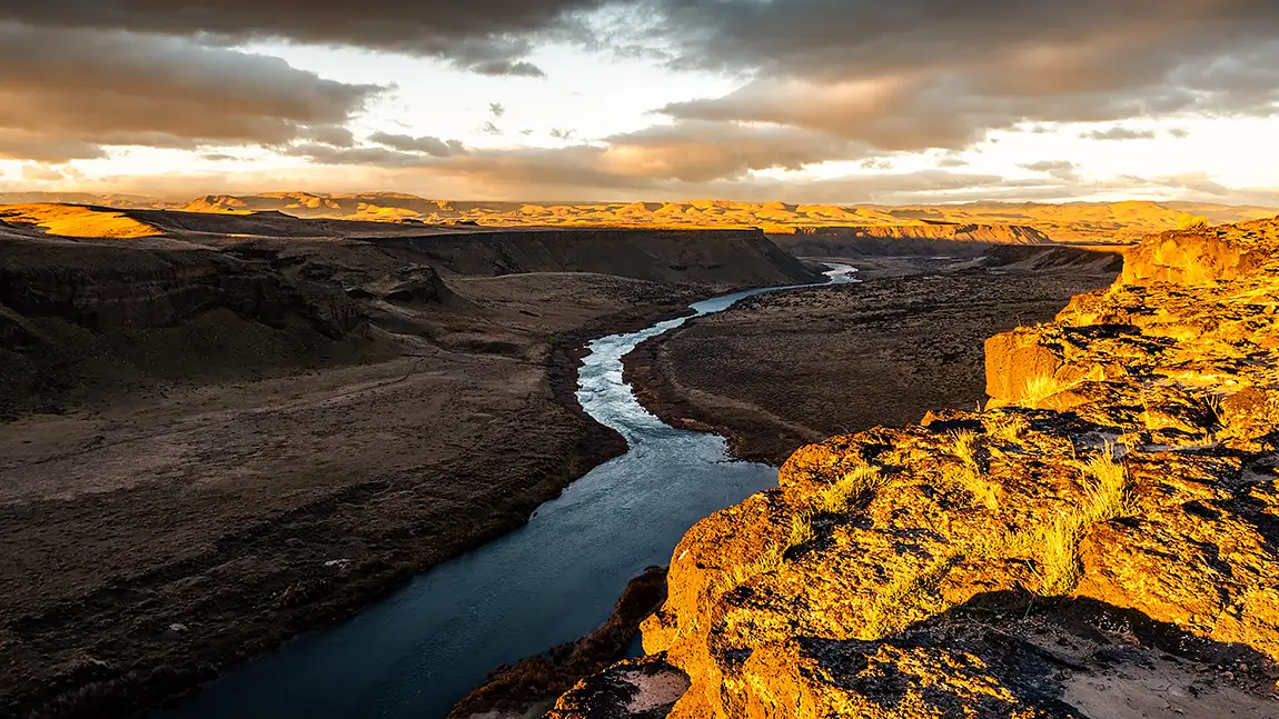 Between Shadow And Gold, Kuna, Idaho, USA