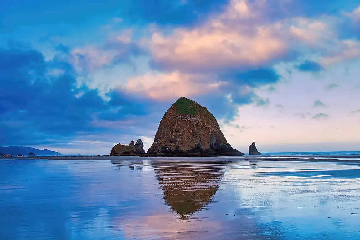 Sunrise At Haystack Rock, Cannon Beach, Oregon, USA
