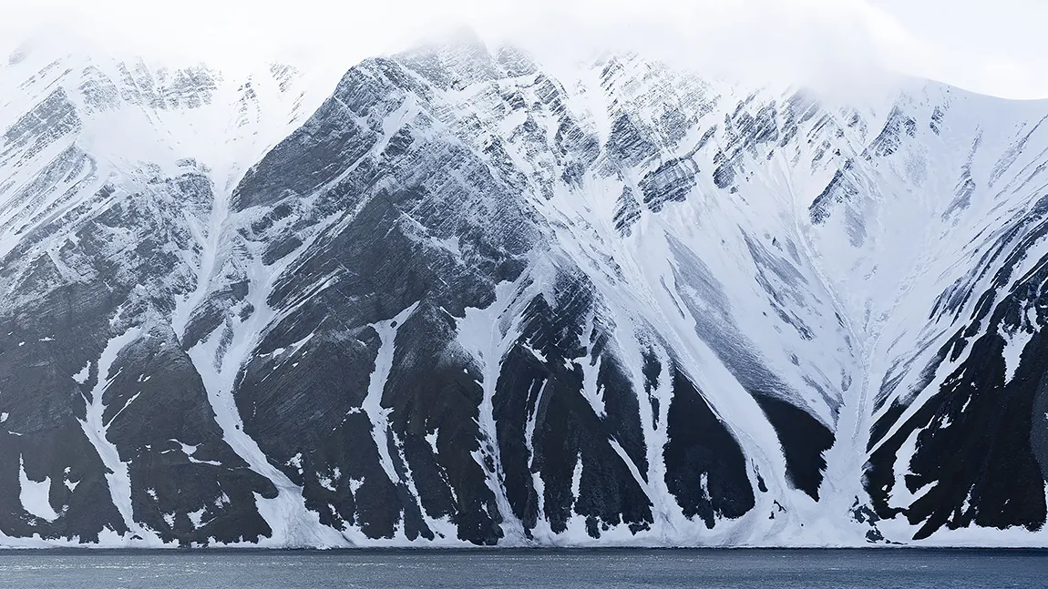 Scratches, Spitzberg, Svalbard, Norway