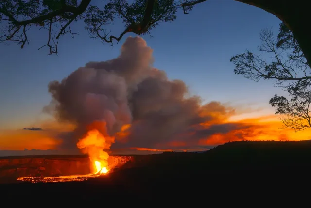 Creation, Volcanoes National Park, Hawaii, USA