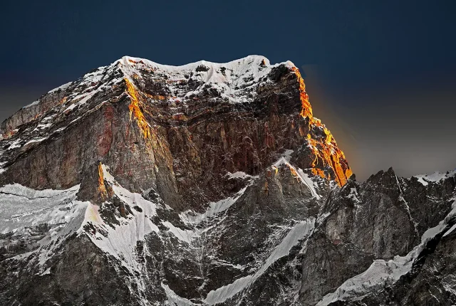Darkness To Light, Kedarnath, Uttarakhand, India