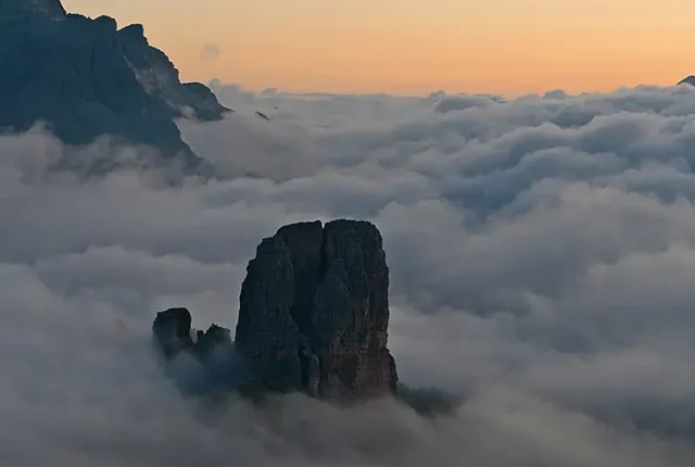 Dawn from rifugio averau, dolomites, italy