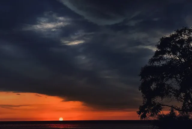 Edge Of Light, Lake Michigan, Cook County, USA