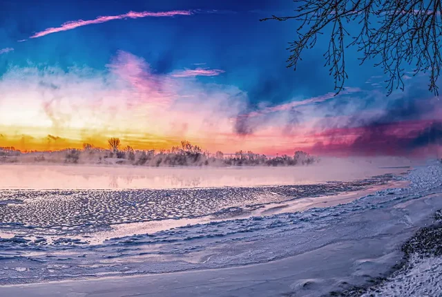 Foggy Sunrise, Plage de l’Est, Montreal, Quebec, Canada
