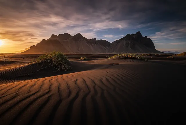 Golden sands, vestrahorn, stokksnes peninsula, iceland