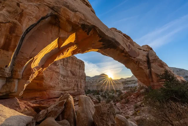 Hickman Bridge Sunrise, Capitol Reef National Park, Wayne County, Utah, USA