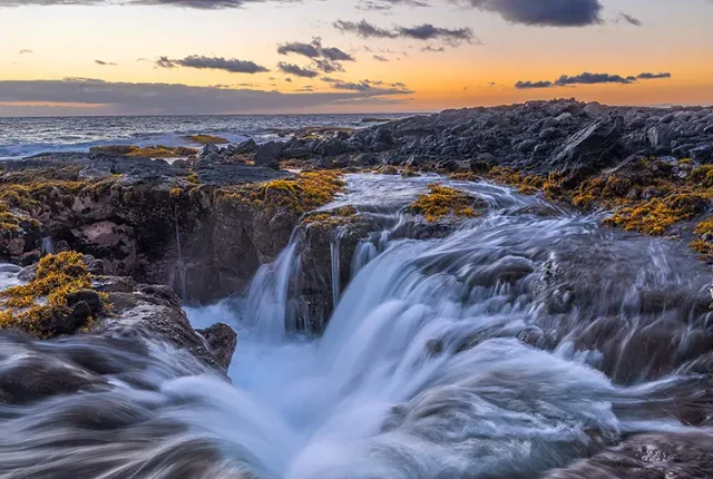 Island Currents, Kona Coastline, Hawaii, USA