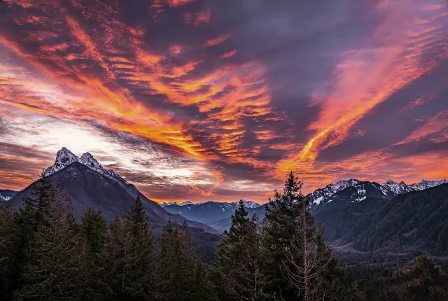 January sunrise in the cascades, heybrook lookout, index, washington, usa