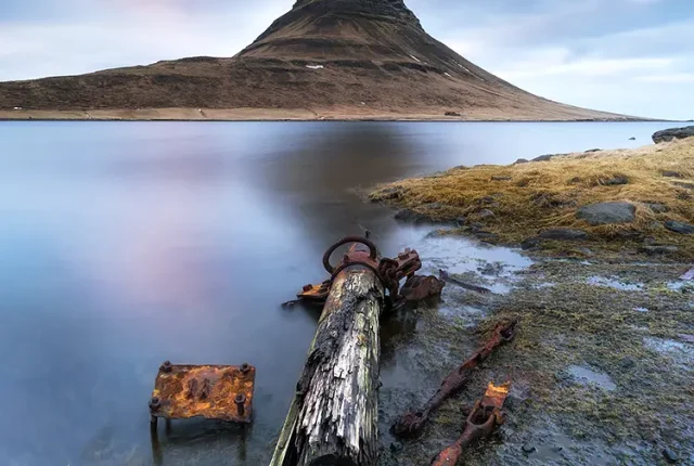 Kirkjufell mountain at sunset, iceland