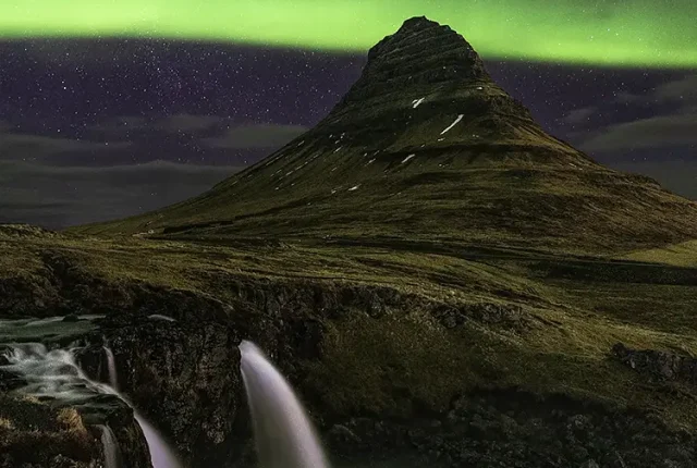 Kirkjufellsfoss and kirkjufell aurora, iceland