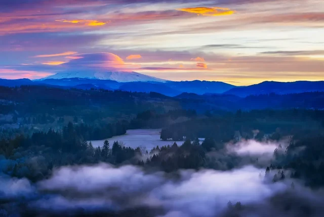 Lenticular Sunrise, Sandy, Clackamas County, Oregon, USA