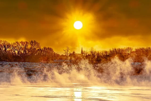 Magic Sunrise, Plage de l'Est, Montreal, Quebec, Canada