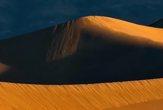 Mesquite Flats Sunrise, Death Valley, CA, USA