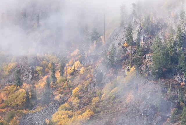 October Veil, Leavenworth, Washington, USA
