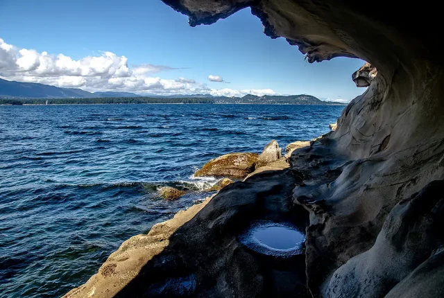Sandstone Tunnel Wave, Malaspina Galleries, Gabriola Island, British Columbia, Canada