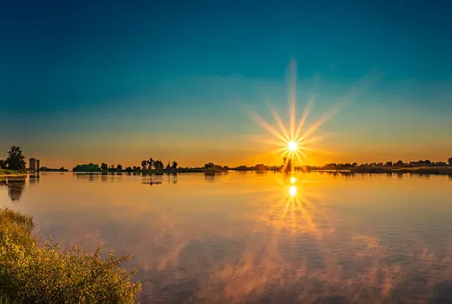 Striking Sunrise, Plage de l Est, Montreal, Quebec, Canada
