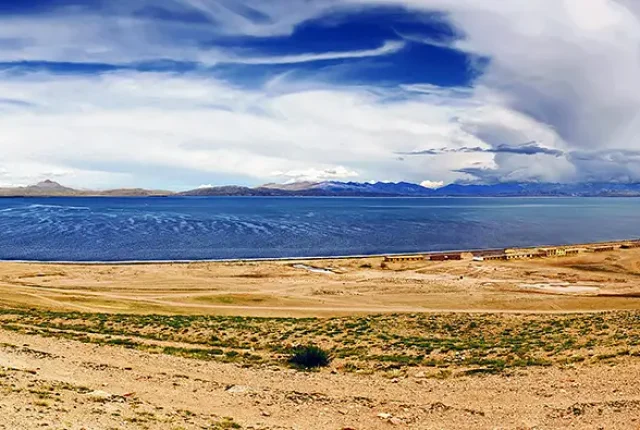 The manasarovar lake, tibet