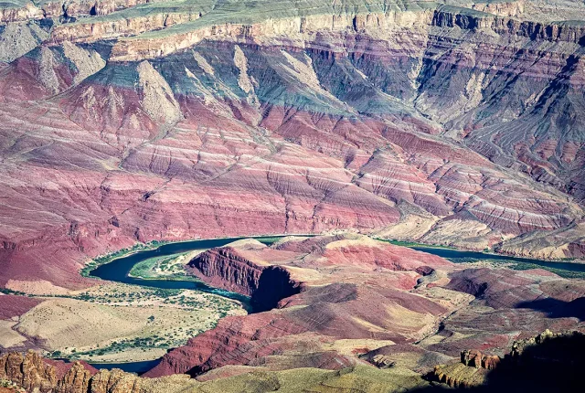 The mighty colorado, grand canyon national park, arizona, usa